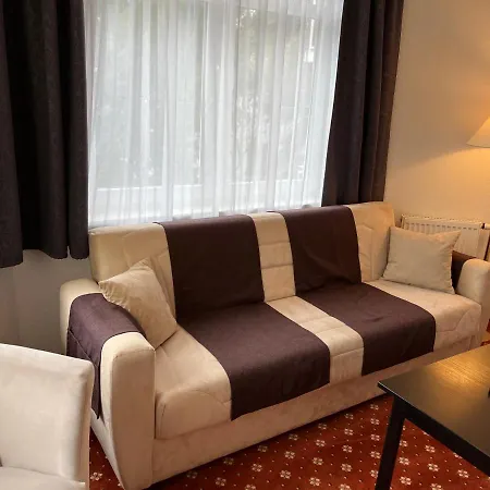 Poseidon 酒店 Ostseebad Kühlungsborn