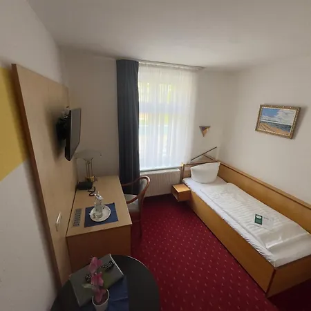 Poseidon Hotel 3*