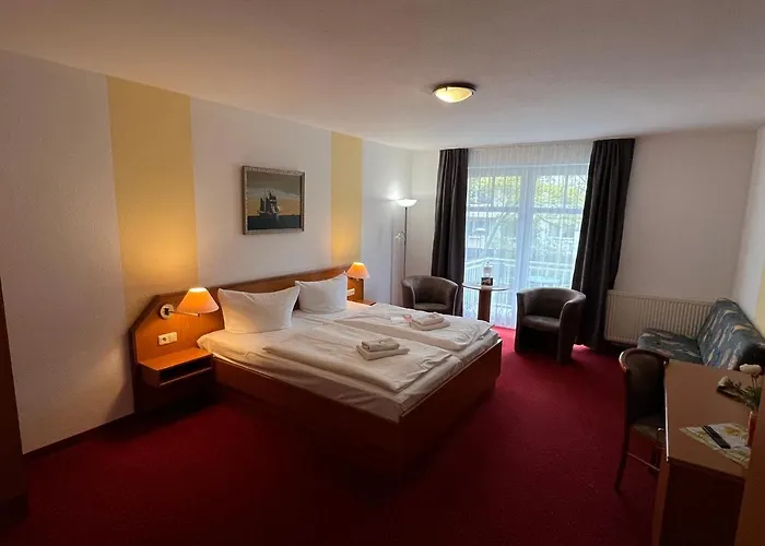 Poseidon Hotel 3*